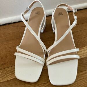 Wild Fable Size 10 White Dress Heels